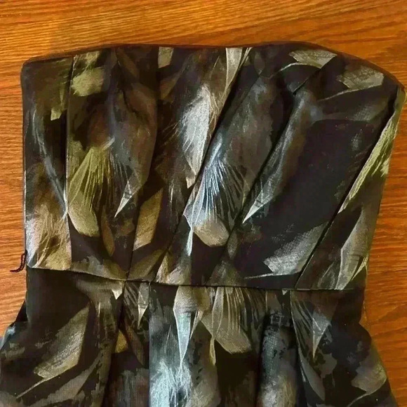 WHBM Strapless Jacquard Feather Print Fit Flare Dress Size 00 Party Special Occ - Picture 10 of 13